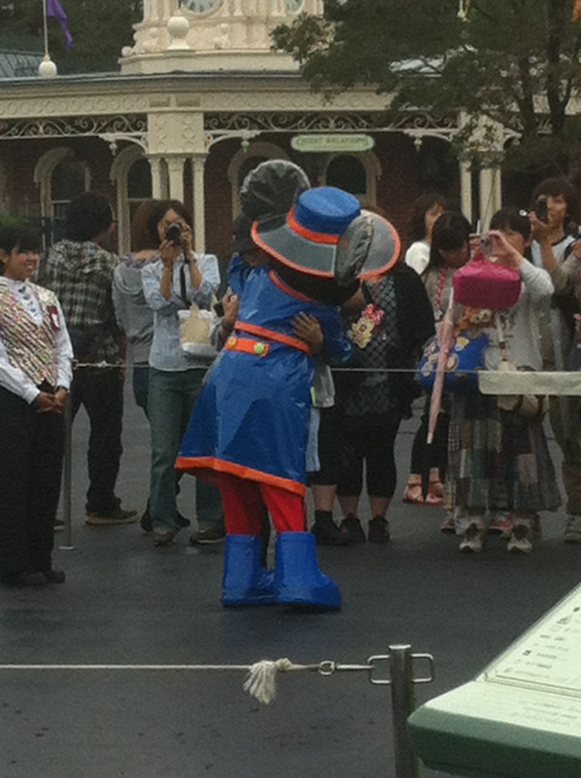 ディズニーランド ブログ 劇団earth